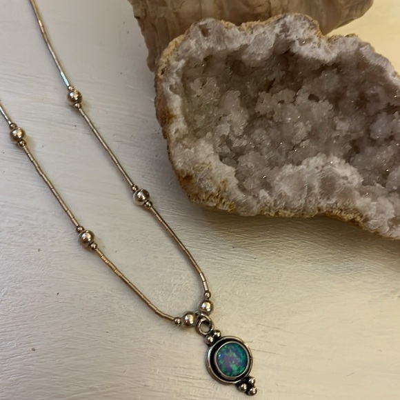 Opal Set Sterling Silver Marked 925 Pendant Beaded Bohemian Necklace - Picture 6 of 9